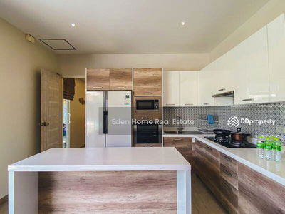 Modern Private 3-Bedroom Pool Villa in Bangtao for Rent, Phuket., Thailand Modern Private 3-Bedroom Pool Villa in Bangtao for Rent, Phuket., Thailand