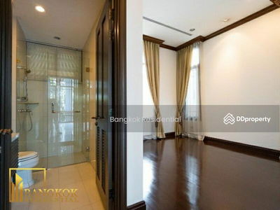 House in Compound, Bangkok, Thailand House in Compound, Bangkok, Thailand