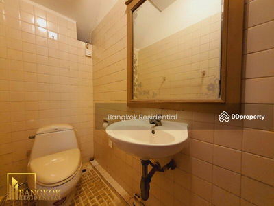 Single House, Bangkok, Thailand Single House, Bangkok, Thailand