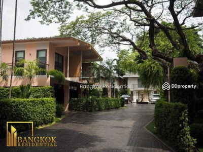 House in Compound, Bangkok, Thailand House in Compound, Bangkok, Thailand