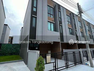 Don Mueang, Songprapha Road, Bangkok, Thailand Don Mueang, Songprapha Road, Bangkok, Thailand