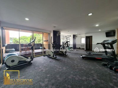 Siam Court Apartment, Bangkok, Thailand Siam Court Apartment, Bangkok, Thailand