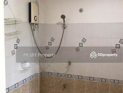 Gehäuse In Ban Talat Nua, Thailand Gehäuse In Ban Talat Nua, Thailand