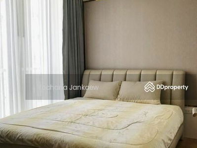 Park Origin Phrom Phong, Bangkok, Thailand Park Origin Phrom Phong, Bangkok, Thailand