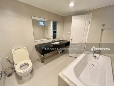 Belle Grand Rama 9, Bangkok, Thailand Belle Grand Rama 9, Bangkok, Thailand