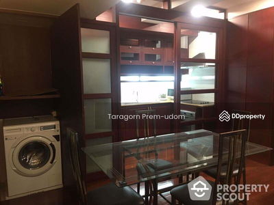 Asoke Towers, Bangkok, Thailand Asoke Towers, Bangkok, Thailand