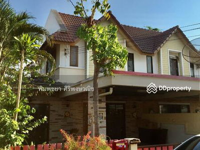 The Country Muang Mai, Chon Buri, Thailand The Country Muang Mai, Chon Buri, Thailand