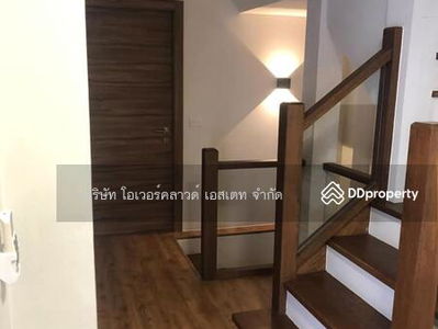 Building for rent Ekkamai Sukhumvit : building for rent ekkamai sukhumvit, Bangkok, Thailand Building for rent Ekkamai Sukhumvit : building for rent ekkamai sukhumvit, Bangkok, Thailand