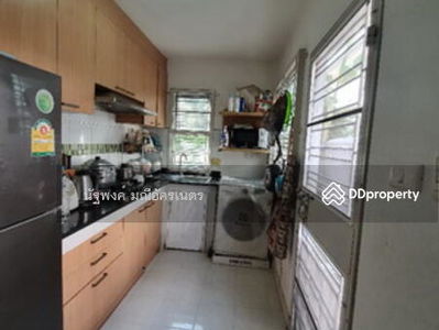 Chuanchuen Modus Chaengwattana, Nonthaburi, Thailand Chuanchuen Modus Chaengwattana, Nonthaburi, Thailand