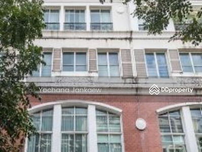 Baan Klang Krung Thonglor, Bangkok, Thailand Baan Klang Krung Thonglor, Bangkok, Thailand