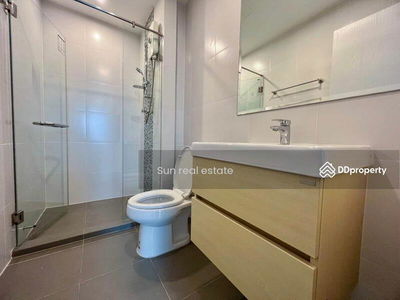 Metro Sky Prachachuen, Bangkok, Thailand Metro Sky Prachachuen, Bangkok, Thailand