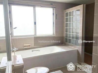 KC Court, Bangkok, Thailand KC Court, Bangkok, Thailand