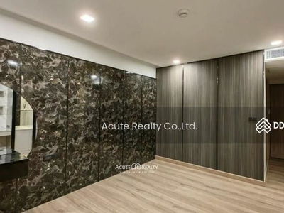 Somkid Gardens, Bangkok, Thailand Somkid Gardens, Bangkok, Thailand