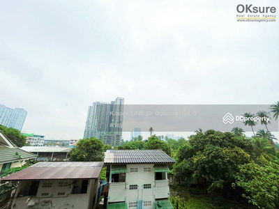 BEAT Bangwa Interchange, Bangkok, Thailand BEAT Bangwa Interchange, Bangkok, Thailand