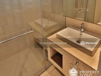 Spacious 4-Bedroom House, Bangkok, Thailand Spacious 4-Bedroom House, Bangkok, Thailand