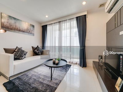 THE SURAWONG BY CHEWATHAI HUP SOON, Bangkok, Thailand THE SURAWONG BY CHEWATHAI HUP SOON, Bangkok, Thailand