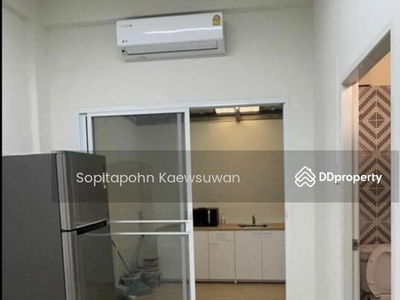 10110, Bangkok, Thailand 10110, Bangkok, Thailand