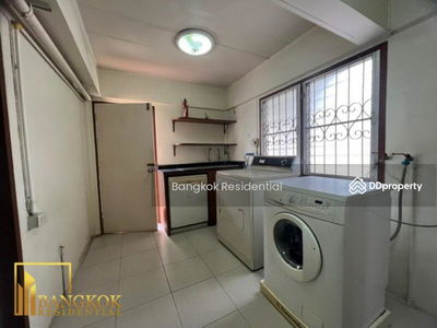 Single House in Compound, Bangkok, Thailand Single House in Compound, Bangkok, Thailand