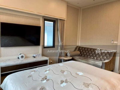 Burasiri Pattanakarn, Bangkok, Thailand Burasiri Pattanakarn, Bangkok, Thailand