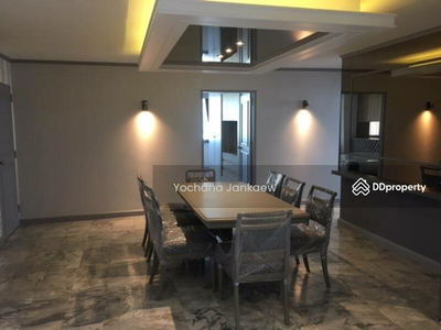 D.S. Tower 1 Sukhumvit 33, Bangkok, Thailand D.S. Tower 1 Sukhumvit 33, Bangkok, Thailand