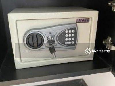 Condo for rent MRT Sukhumvit 200 m Edge Sukhumvit 23 31 sq m. ARL Makkasan, Bangkok, Thailand Condo for rent MRT Sukhumvit 200 m Edge Sukhumvit 23 31 sq m. ARL Makkasan, Bangkok, Thailand