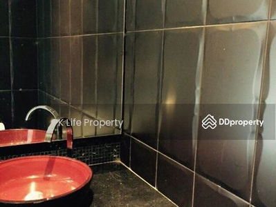 Housing in Ban Ratsada, Thailand Housing in Ban Ratsada, Thailand