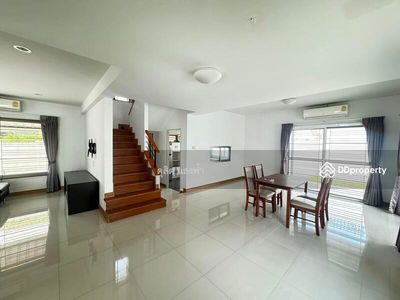 Single house for rent, House of Canary Village, Suan Suea, Sriracha, Chon Buri., Thailand Single house for rent, House of Canary Village, Suan Suea, Sriracha, Chon Buri., Thailand