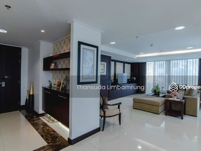 Piyathip Place, Bangkok, Thailand Piyathip Place, Bangkok, Thailand