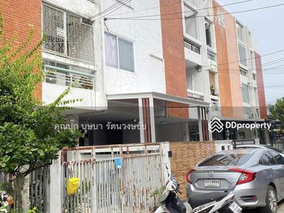 Location Lat Phrao 80, intersection 26, Mengjai, townhome for rent, 3 floors, City Townhome, 4 bedrooms, pets allowed, Bangkok., Thailand Location Lat Phrao 80, intersection 26, Mengjai, townhome for rent, 3 floors, City Townhome, 4 bedrooms, pets allowed, Bangkok., Thailand