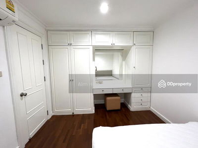 Acadamia Grand Tower, Bangkok, Thailand Acadamia Grand Tower, Bangkok, Thailand