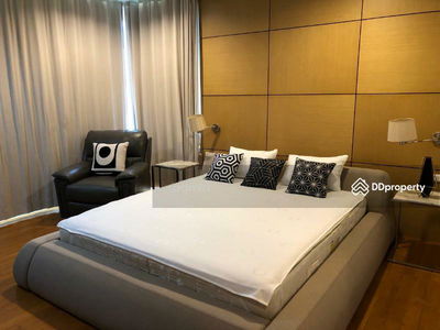 The Royal Saladaeng Condominium, Bangkok, Thailand The Royal Saladaeng Condominium, Bangkok, Thailand