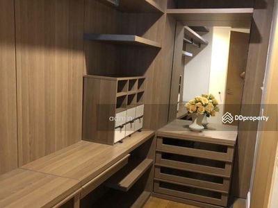 The Royal Saladaeng Condominium, Bangkok, Thailand The Royal Saladaeng Condominium, Bangkok, Thailand