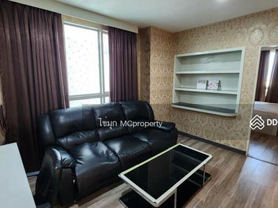 Life @ Ratchada, Bangkok, Thailand Life @ Ratchada, Bangkok, Thailand