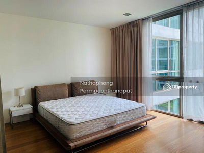 Ficus Lane, Bangkok, Thailand Ficus Lane, Bangkok, Thailand