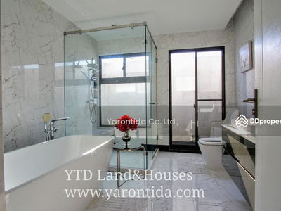 Mantana Bangna Km.7, Samut Prakan, Thailand Mantana Bangna Km.7, Samut Prakan, Thailand