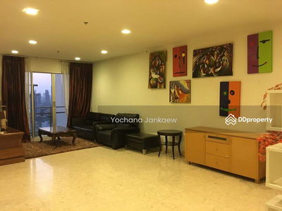 Nusasiri Grand, Bangkok, Thailand Nusasiri Grand, Bangkok, Thailand