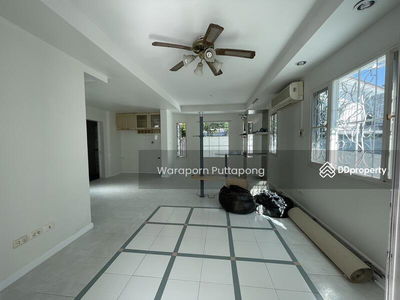 Nantawan Sukhumvit 77, Bangkok, Thailand Nantawan Sukhumvit 77, Bangkok, Thailand