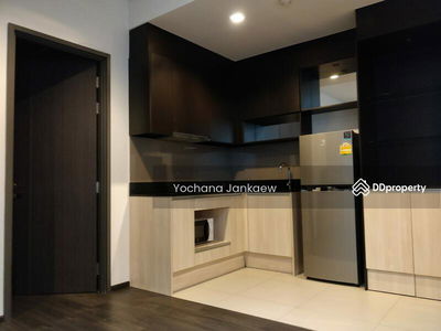 Edge Sukhumvit 23, Bangkok, Thailand Edge Sukhumvit 23, Bangkok, Thailand