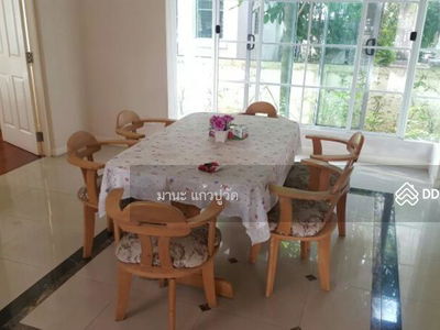 Nantawan, Samut Prakan, Thailand Nantawan, Samut Prakan, Thailand