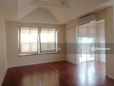 Nantawan, Samut Prakan, Thailand Nantawan, Samut Prakan, Thailand