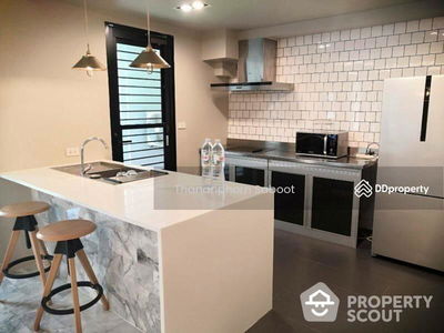 Lily House Mansion, Bangkok, Thailand Lily House Mansion, Bangkok, Thailand