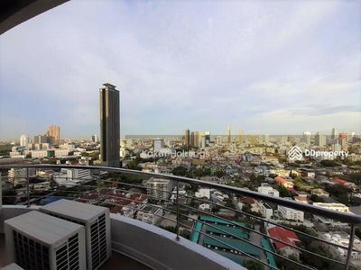 Supalai Place Sukhumvit 39, Bangkok, Thailand Supalai Place Sukhumvit 39, Bangkok, Thailand