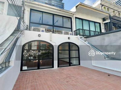 Home Office Sukhumvit 55 Thonglor Soi 14, Bangkok, Thailand Home Office Sukhumvit 55 Thonglor Soi 14, Bangkok, Thailand