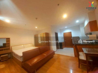 Villa Sathorn, Bangkok, Thailand Villa Sathorn, Bangkok, Thailand