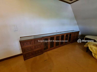 10110, Bangkok, Thailand 10110, Bangkok, Thailand