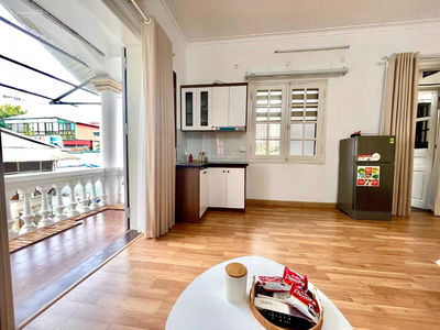 220, Vietnam 220, Vietnam