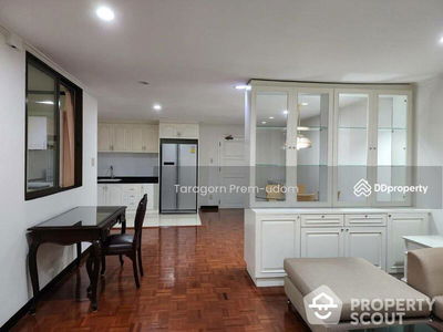 Acadamia Grand Tower, Bangkok, Thailand Acadamia Grand Tower, Bangkok, Thailand