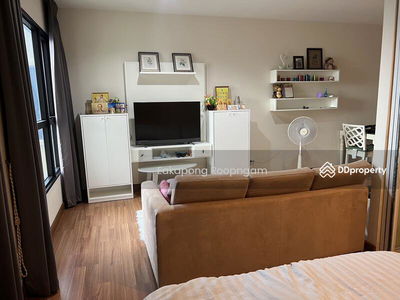 The Crest Phahonyothin 11, Bangkok, Thailand The Crest Phahonyothin 11, Bangkok, Thailand