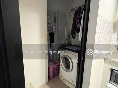 The Crest Phahonyothin 11, Bangkok, Thailand The Crest Phahonyothin 11, Bangkok, Thailand