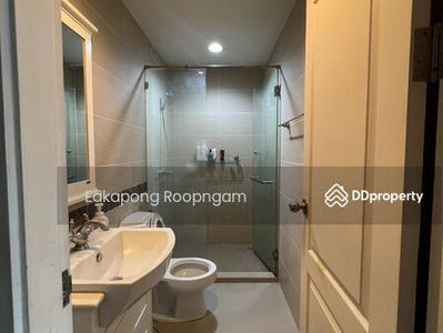 The Crest Phahonyothin 11, Bangkok, Thailand The Crest Phahonyothin 11, Bangkok, Thailand